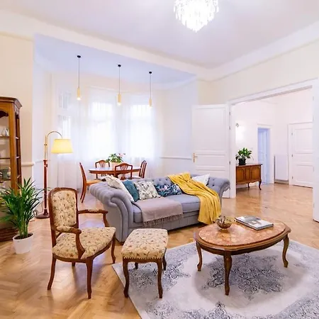 Kastely Apartment Eger